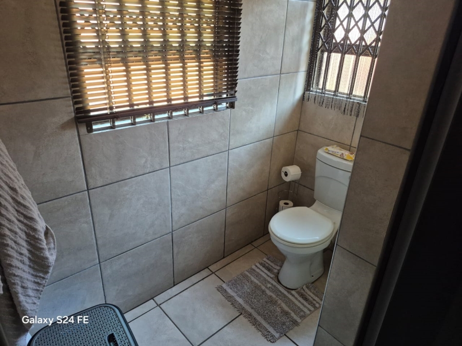 3 Bedroom Property for Sale in Safari Gardens North West